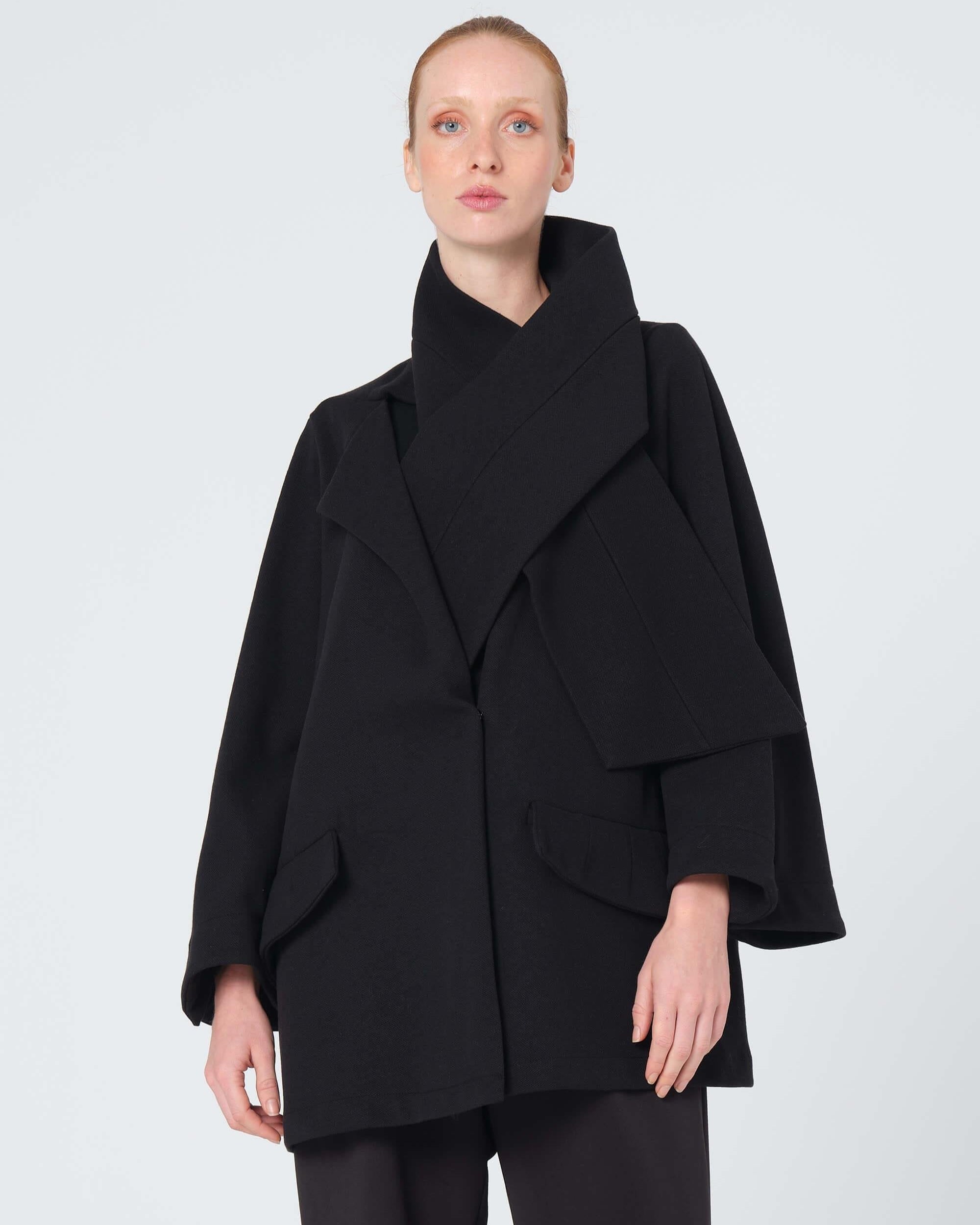 Atkı Detaylı Lacoste Ceket - Monolou