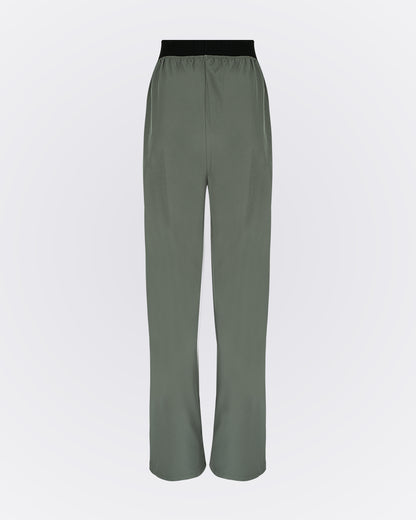 Beli Lastikli Kırışmaz Kumaşlı Cepli Pantolon - Haki