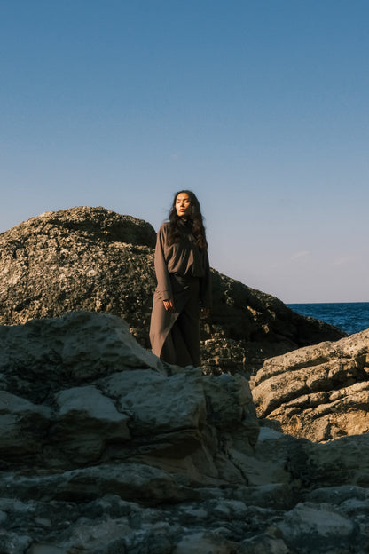 Yüksek Yakalı Lastikli Likra Üst - Haki