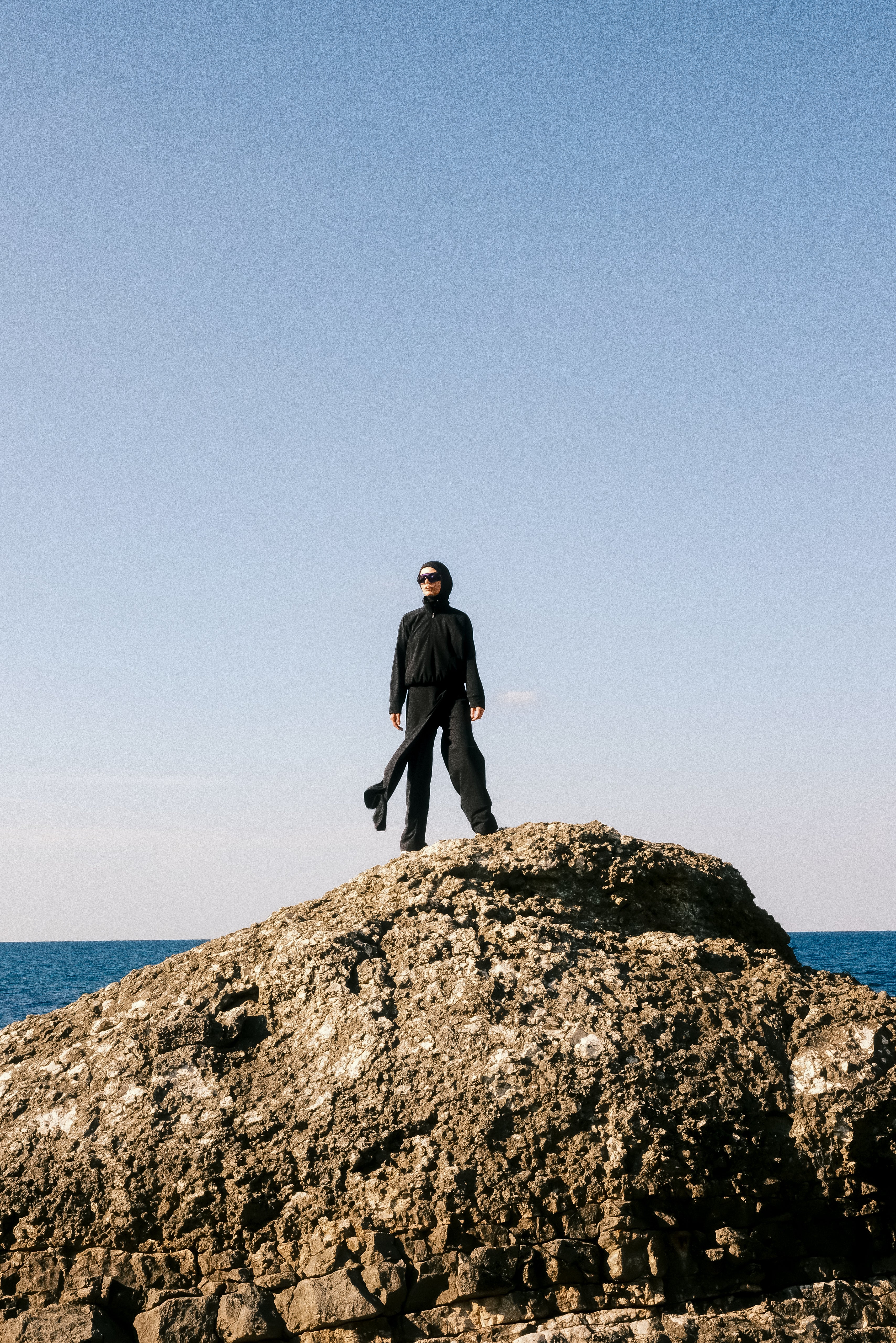 Yüksek Yakalı Lastikli Likra Üst - Siyah