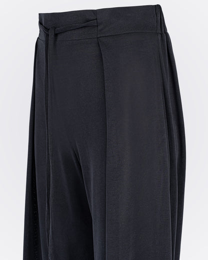 Belden Bağlamalı Modal Kumaşlı Bol Paça Aktif Pantolon - Siyah