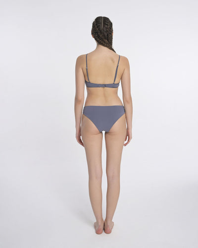 Dikişsiz Kalıp Belli Etmeyen Polyamid Kumaşlı Tesettür Mayo içi Bikini
