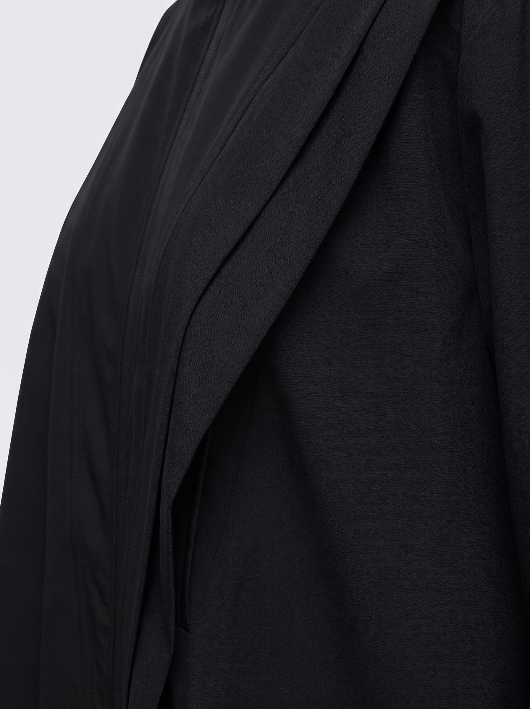 Hafif Teknik Kumaşlı Çift Panelli Ceket - Siyah