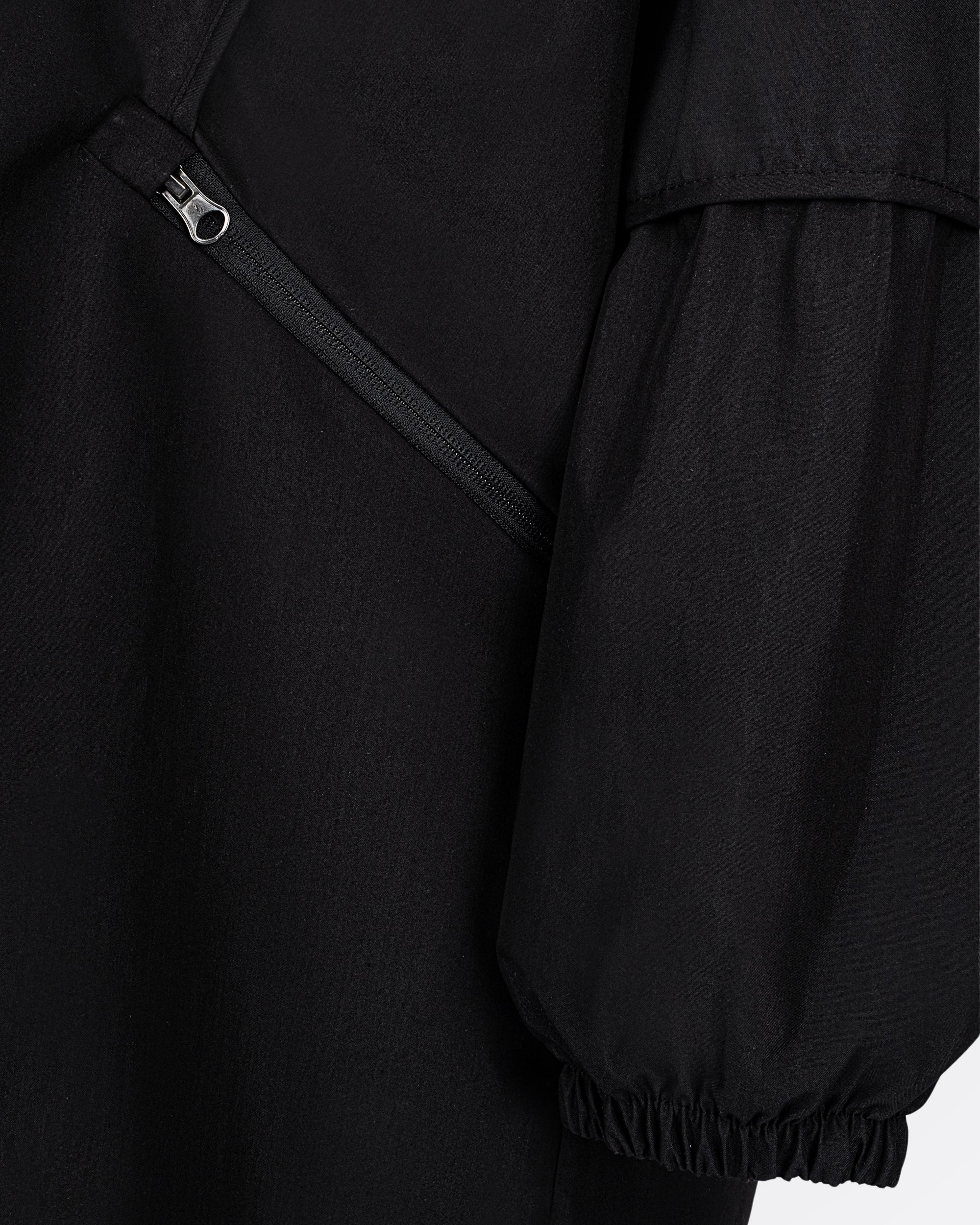 Kapüşonlu Fermuarlı Uzun Rüzgarlık - Siyah