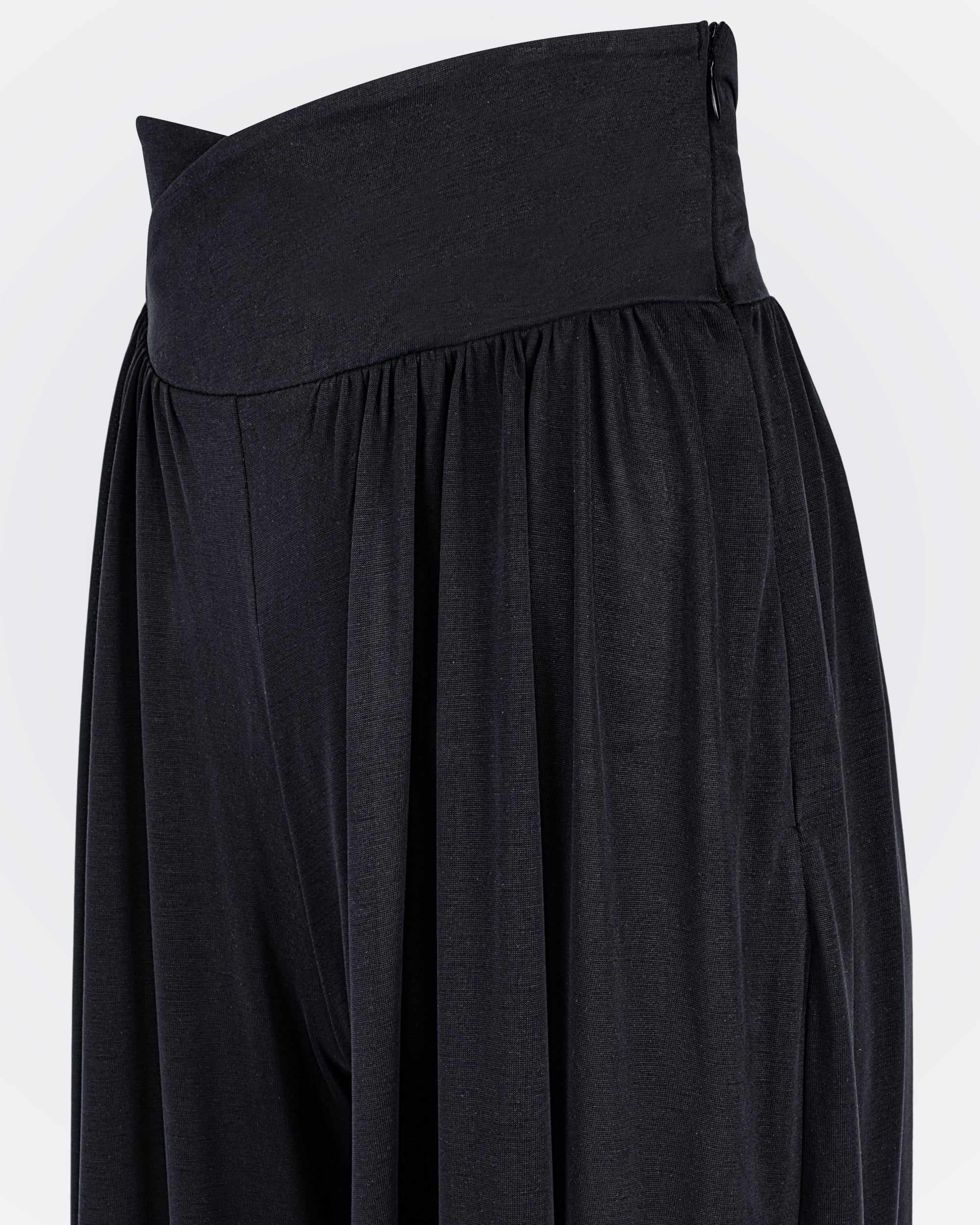 Kruvaze Bel Detaylı Modal Kumaşlı Pileli Aktif Pantolon - Siyah