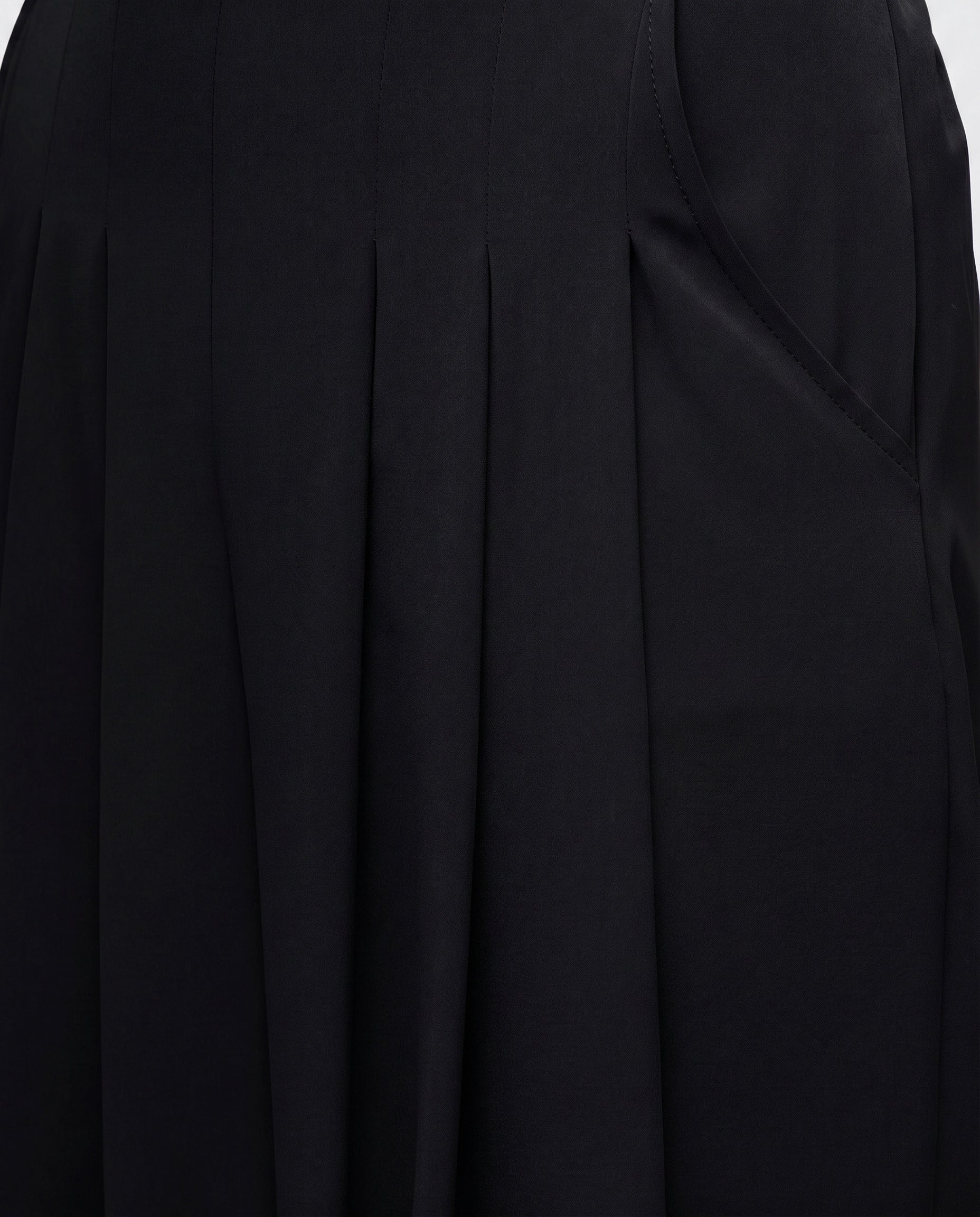 Pile Detaylı Geniş Paça Pantolon - Siyah