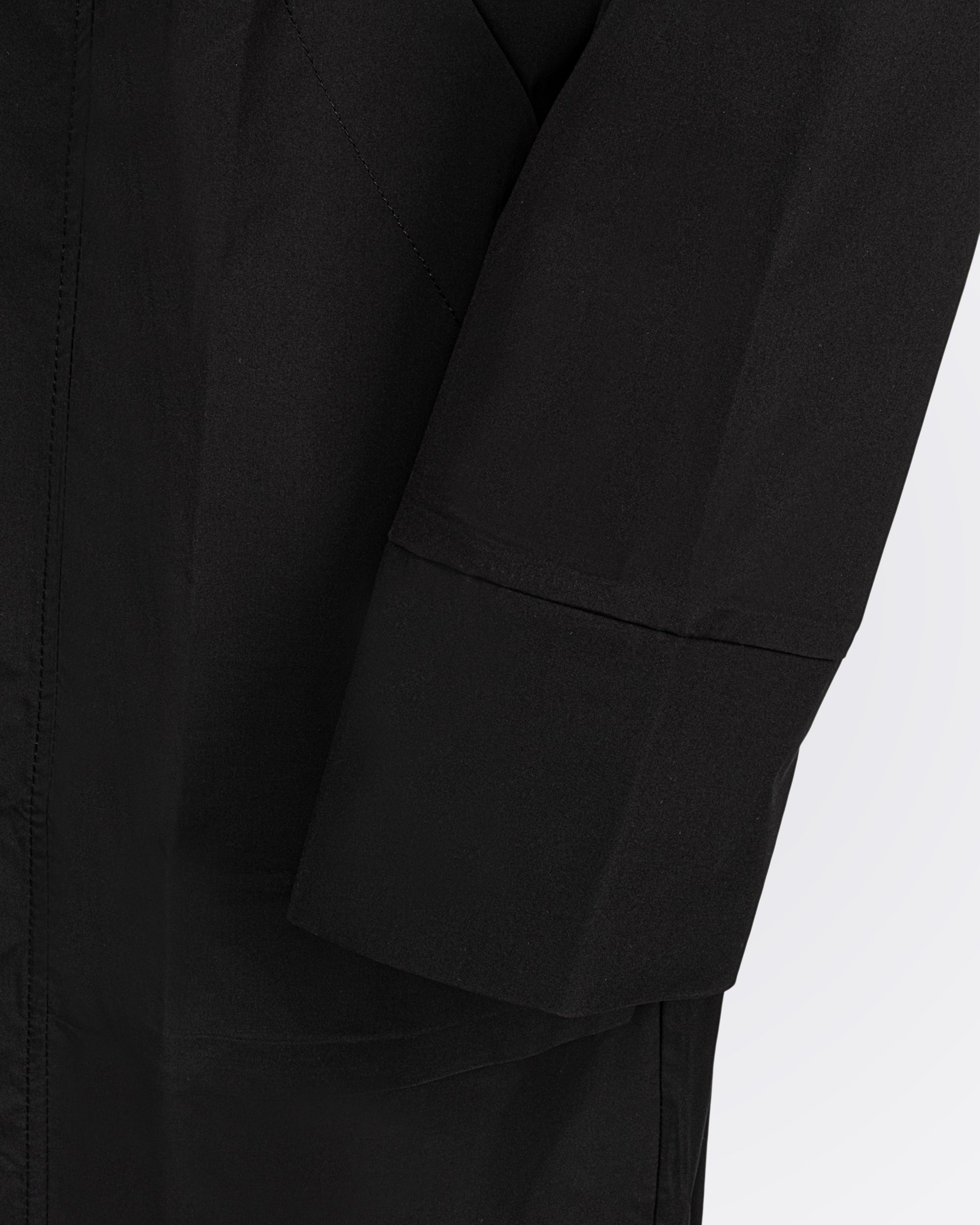 Cepli Kapüşonlu Aktif Trençkot - Siyah