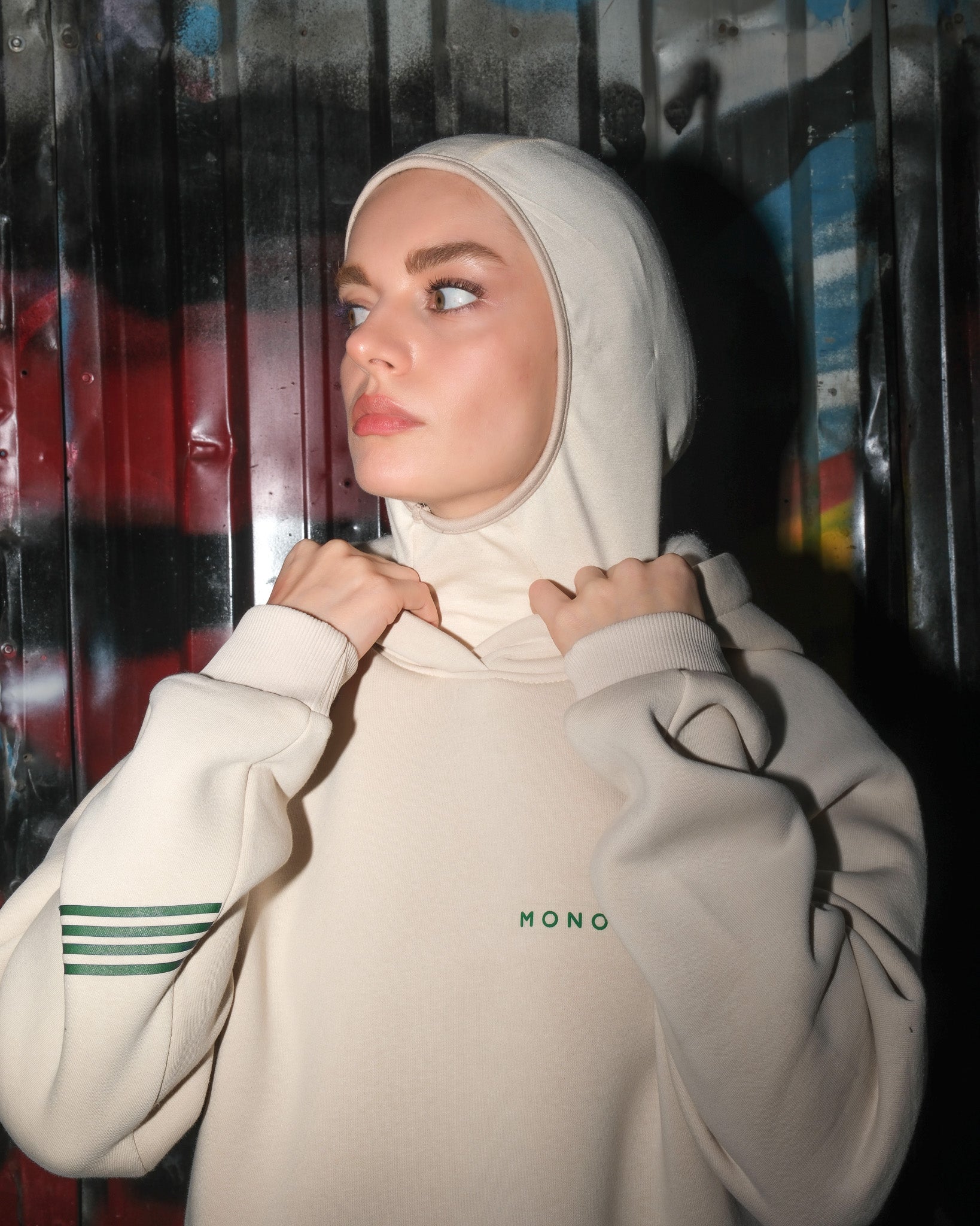 Kendinden Boneli ve Kapüşonlu Pamuk Kumaşlı Sweat - Bej